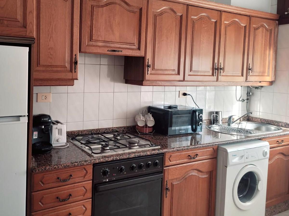 Piso De 3 Habitaciones En Centro De 米尼奥 外观 照片