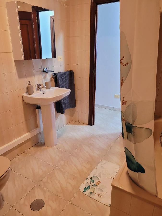 Piso De 3 Habitaciones En Centro De 米尼奥 外观 照片
